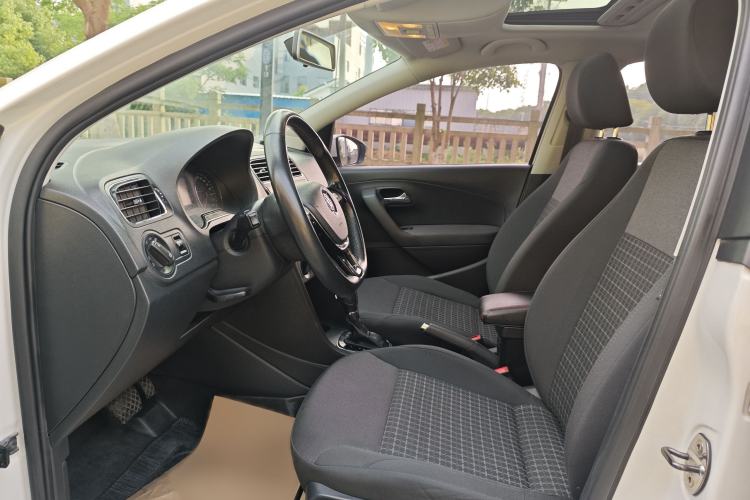 Used Volkswagen Polo 2018 1.5L Automatic Enjoyment Model Interior 1