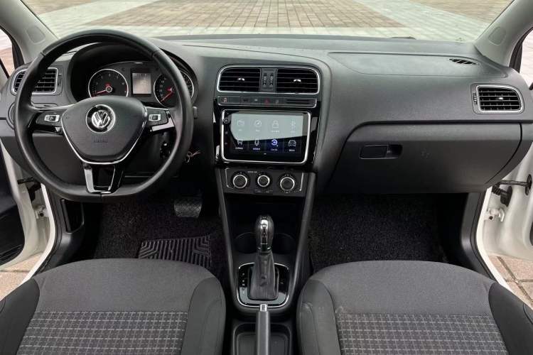 Used Volkswagen Polo 2018 1.5L Automatic Enjoyment Model Interior 1