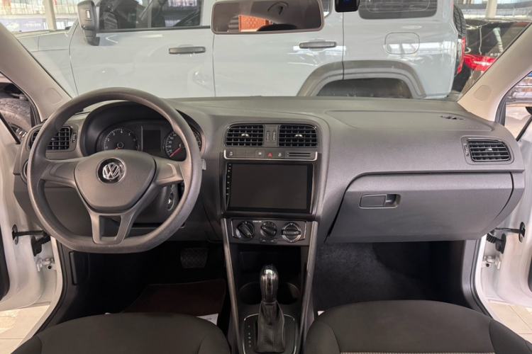 Used Volkswagen Polo 2018 1.5L Automatic Advanced Driving Model Interior 1