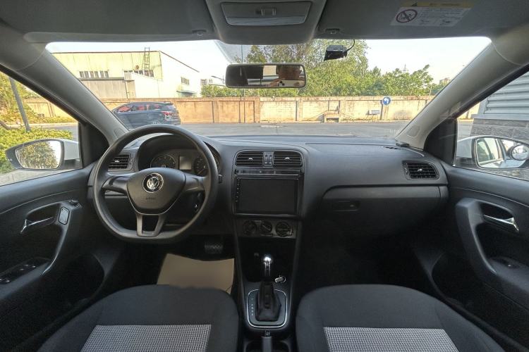 Used Volkswagen Polo 2018 1.5L Automatic Advanced Driving Model Interior 2