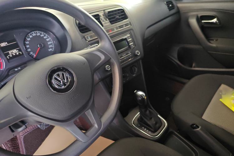 Used Volkswagen Polo 2018 1.5L Automatic Advanced Driving Model Interior 2
