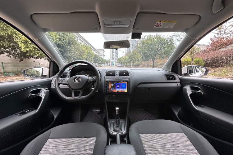 Used Volkswagen Polo 2018 1.5L Automatic Advanced Driving Model Interior 2