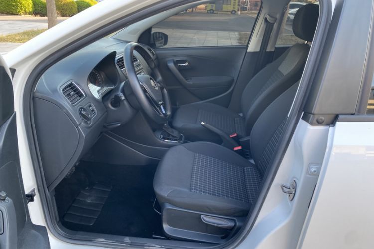 Used Volkswagen Polo 2018 1.5L Automatic Enjoyment Model Interior 2
