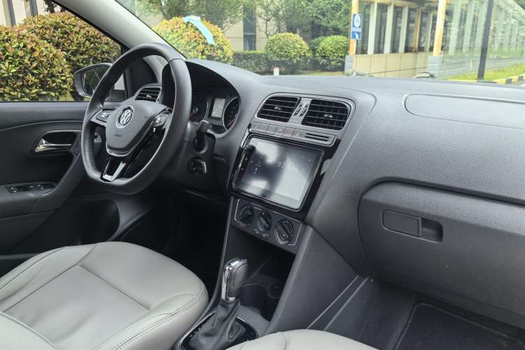 Used Volkswagen Polo 2018 1.5L Automatic Enjoyment Model Interior 2