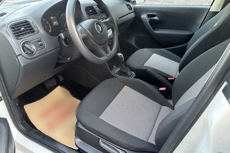 Used Volkswagen Polo 2018 1.5L Automatic Advanced Driving Model Interior 3