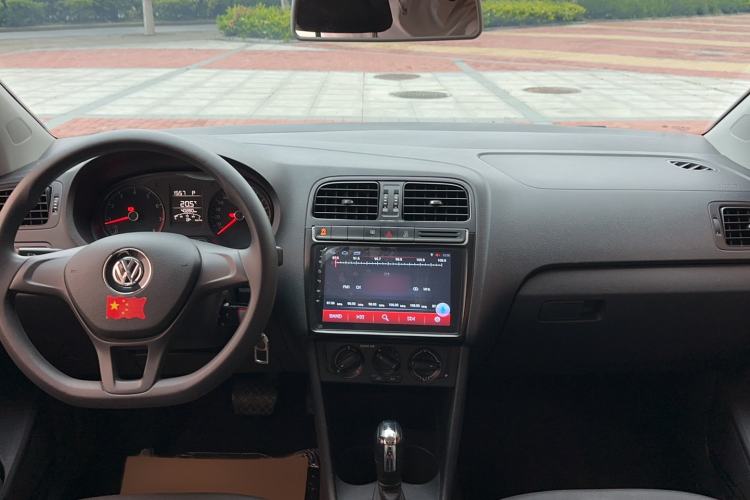 Used Volkswagen Polo 2018 1.5L Automatic Advanced Driving Model Interior 3
