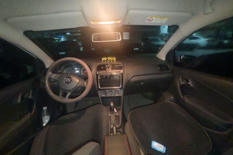 Used Volkswagen Polo 2018 1.5L Automatic Advanced Driving Model Interior 3