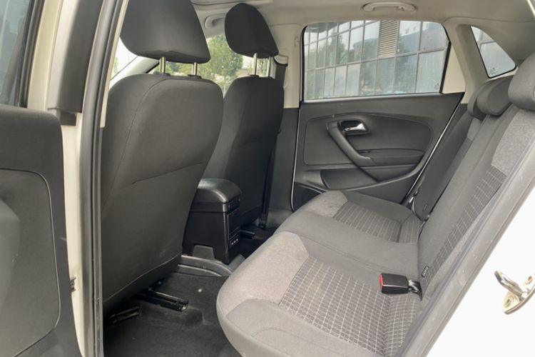 Used Volkswagen Polo 2018 1.5L Automatic Enjoyment Model Interior 4