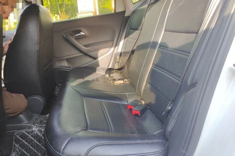 Used Volkswagen Polo 2018 1.5L Automatic Advanced Driving Model Interior 4