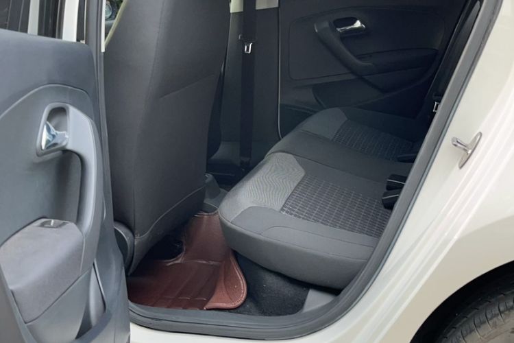 Used Volkswagen Polo 2018 1.5L Automatic Enjoyment Model Interior 5