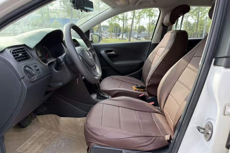 Used Volkswagen Polo 2018 1.5L Automatic Advanced Driving Model Interior 5
