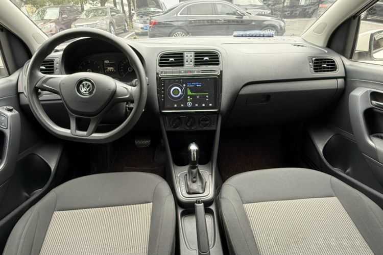 Used Volkswagen Polo 2018 1.5L Automatic Advanced Driving Model Interior 6