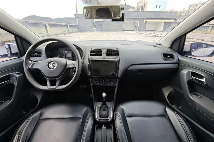Used Volkswagen Polo 2018 1.5L Automatic Advanced Driving Model Interior 7
