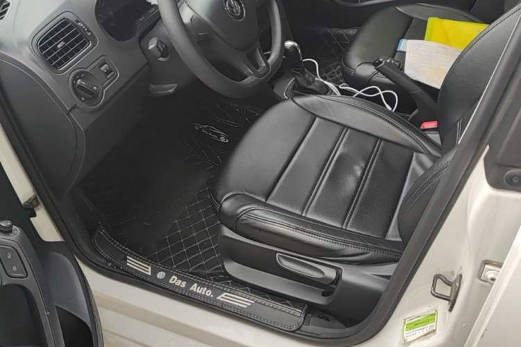 Used Volkswagen Polo 2018 1.5L Automatic Advanced Driving Model Interior 7