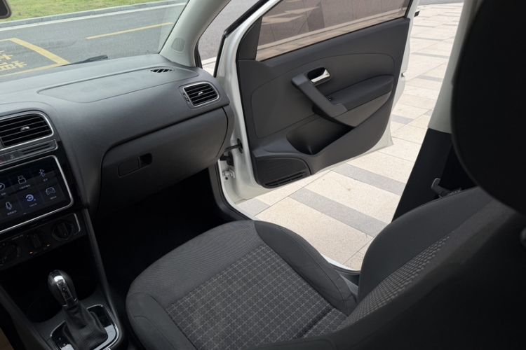 Used Volkswagen Polo 2018 1.5L Automatic Enjoyment Model Interior 8