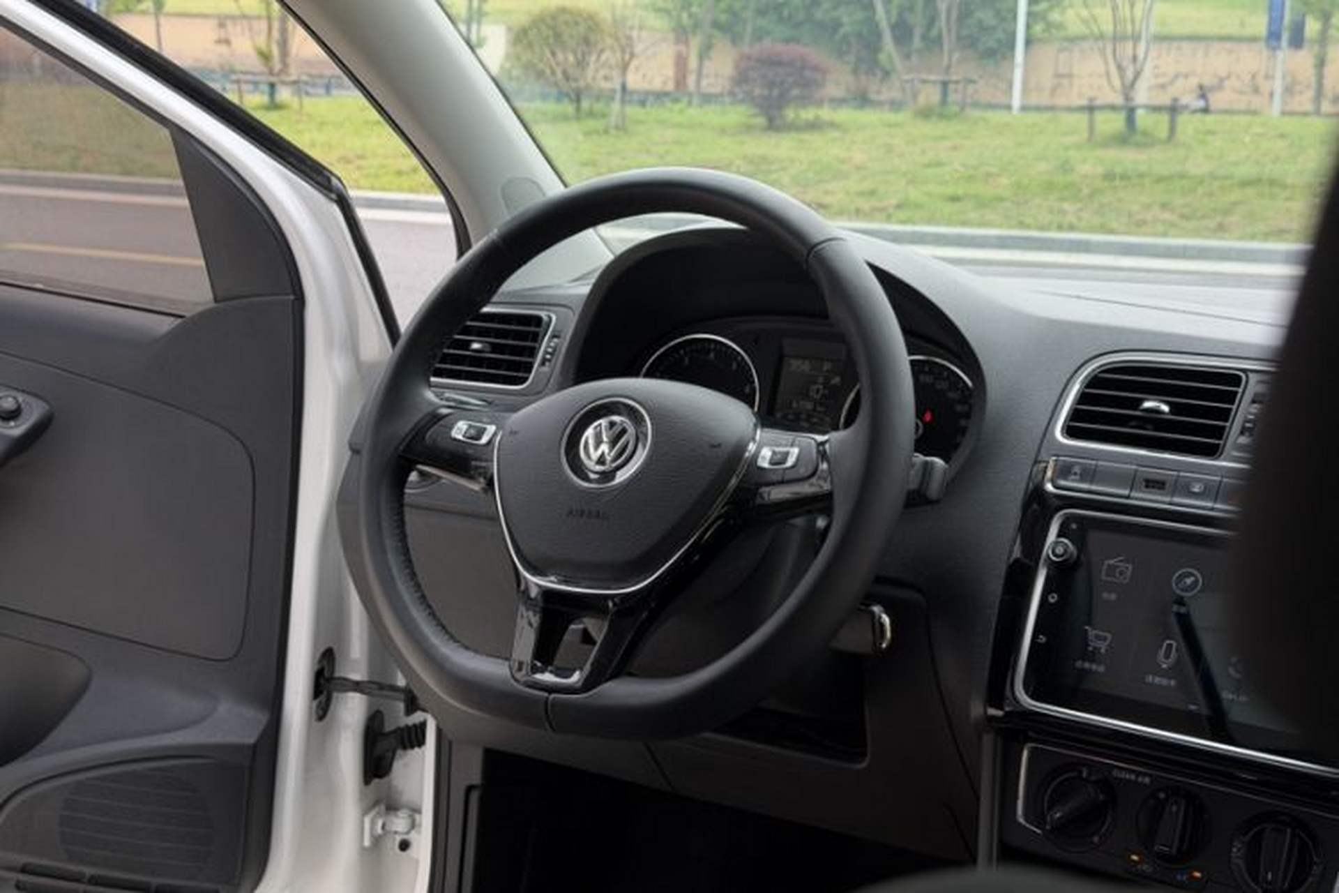 Used Volkswagen Polo 2018 1.5L Automatic Enjoyment Model Interior 9