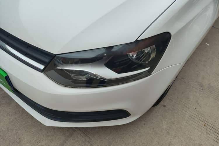 Used Volkswagen Polo 2018 1.5L Manual Drive-Comfort Model Left Front Headlight