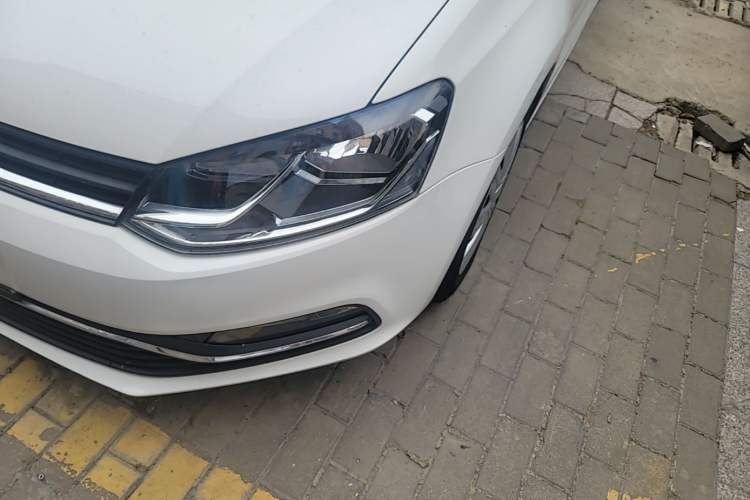 Used Volkswagen Polo 2018 1.5L Automatic Enjoyment Model Left Front Headlight
