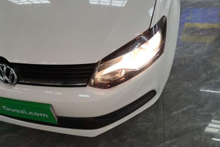 Used Volkswagen Polo 2018 1.5L Manual Drive-Comfort Model Left Front Headlight