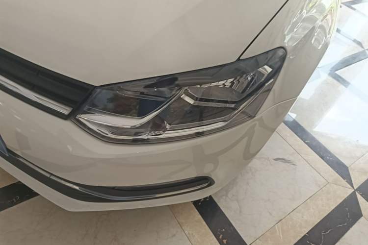 Used Volkswagen Polo 2018 1.5L Automatic Enjoyment Model Left Front Headlight