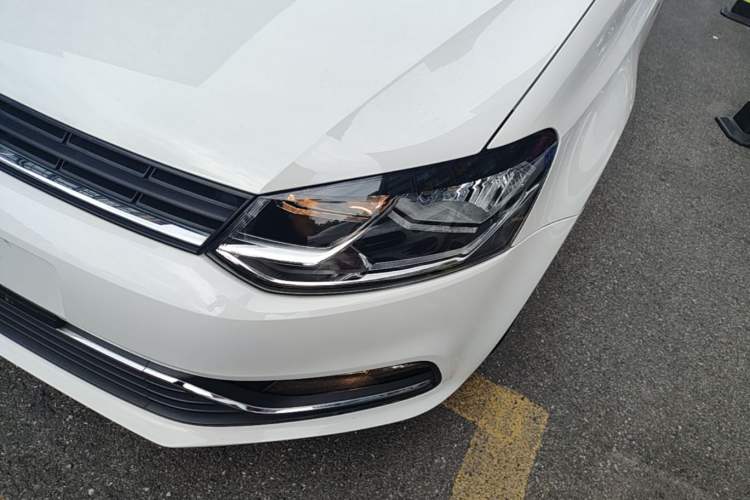 Used Volkswagen Polo 2018 1.5L Automatic Enjoyment Model Left Front Headlight
