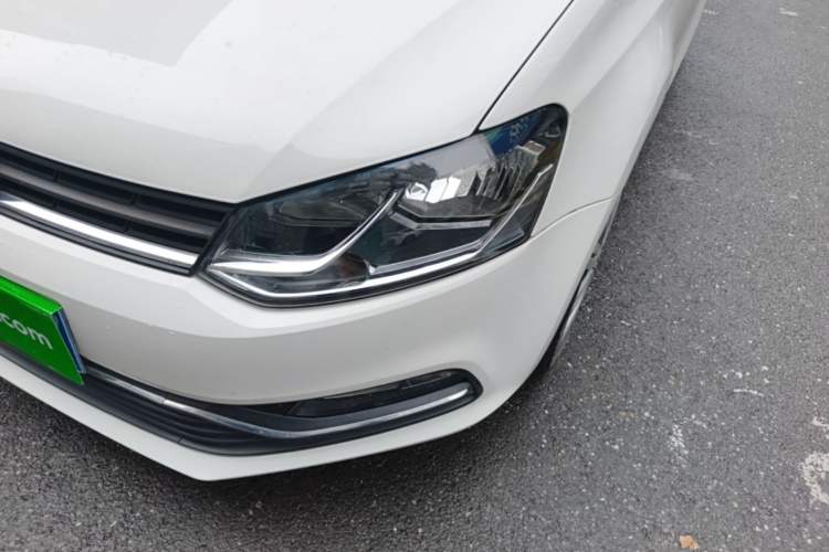 Used Volkswagen Polo 2018 1.5L Automatic Enjoyment Model Left Front Headlight