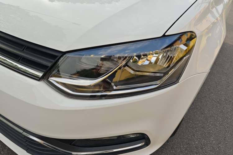 Used Volkswagen Polo 2018 1.5L Automatic Enjoyment Model Left Front Headlight