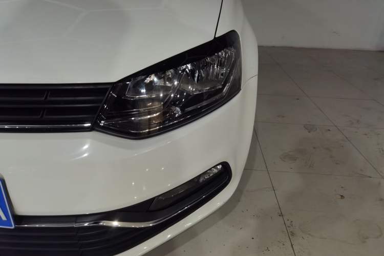 Used Volkswagen Polo 2018 1.5L Automatic Enjoyment Model Left Front Headlight