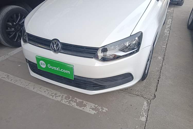 Used Volkswagen Polo 2018 1.5L Manual Drive-Comfort Model Left Front Headlight