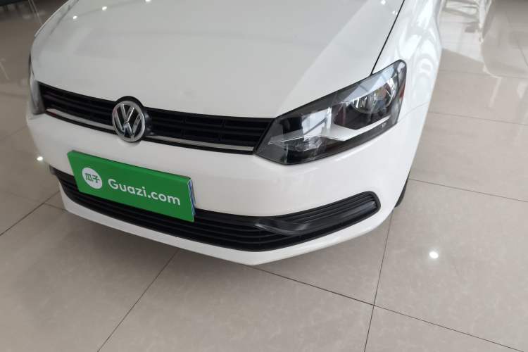 Used Volkswagen Polo 2018 1.5L Manual Drive-Comfort Model Left Front Headlight
