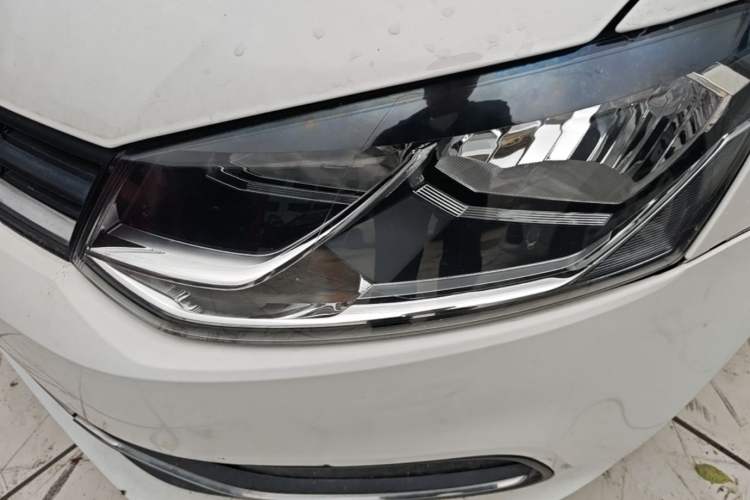 Used Volkswagen Polo 2018 1.5L Automatic Enjoyment Model Left Front Headlight