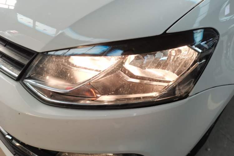 Used Volkswagen Polo 2018 1.5L Automatic Enjoyment Model Left Front Headlight