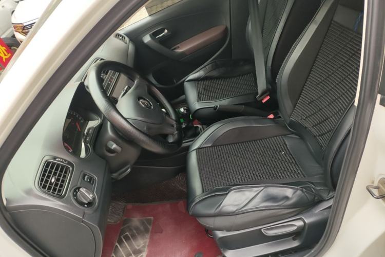 Used Volkswagen Polo 2018 1.5L Manual Drive-Comfort Model Left Front Seat