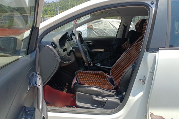 Used Volkswagen Polo 2018 1.5L Manual Drive-Comfort Model Left Front Seat