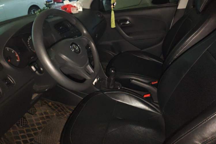 Used Volkswagen Polo 2018 1.5L Manual Drive-Comfort Model Left Front Seat