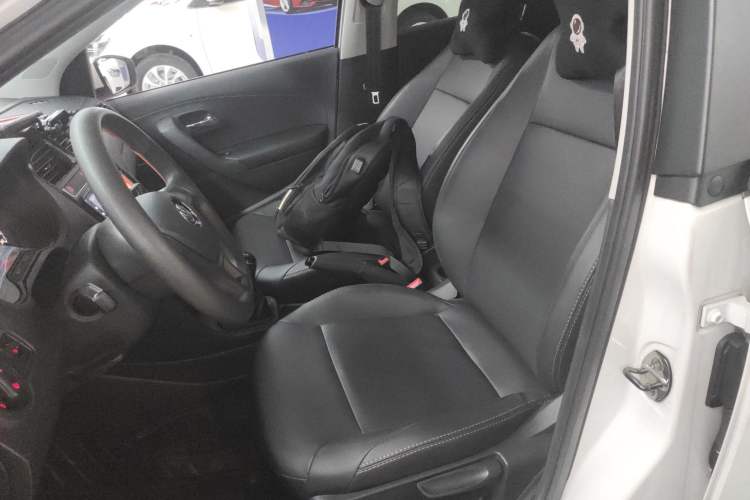 Used Volkswagen Polo 2018 1.5L Manual Drive-Comfort Model Left Front Seat