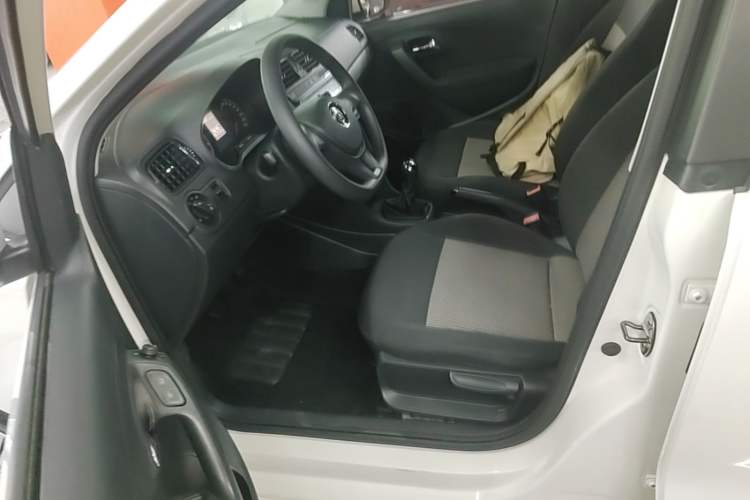Used Volkswagen Polo 2018 1.5L Manual Drive-Comfort Model Left Front Seat