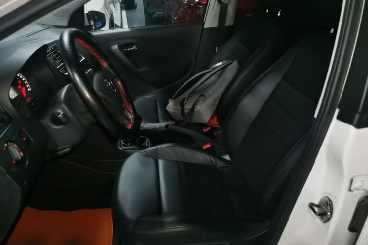 Used Volkswagen Polo 2018 1.5L Manual Drive-Comfort Model Left Front Seat
