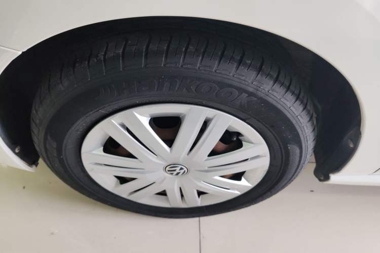 Used Volkswagen Polo 2018 1.5L Automatic Advanced Driving Model Left Front Wheel Hub