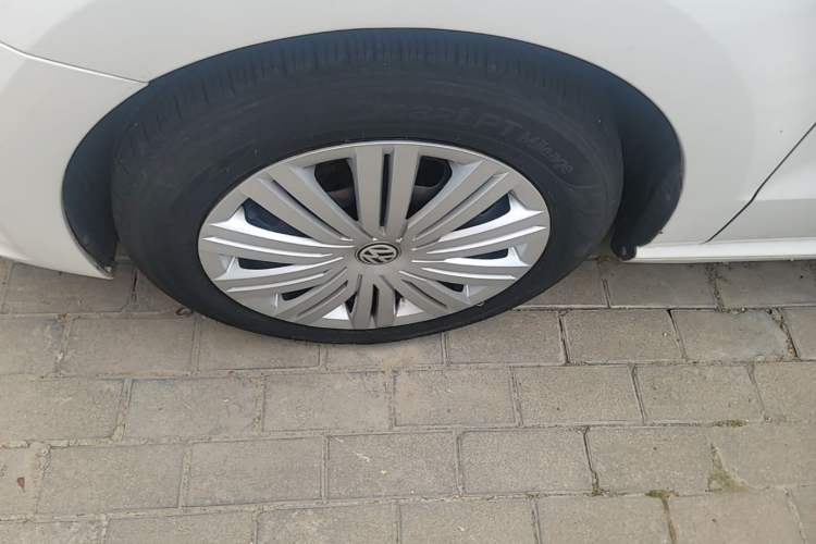 Used Volkswagen Polo 2018 1.5L Automatic Enjoyment Model Left Front Wheel Hub