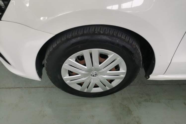 Used Volkswagen Polo 2018 1.5L Automatic Advanced Driving Model Left Front Wheel Hub