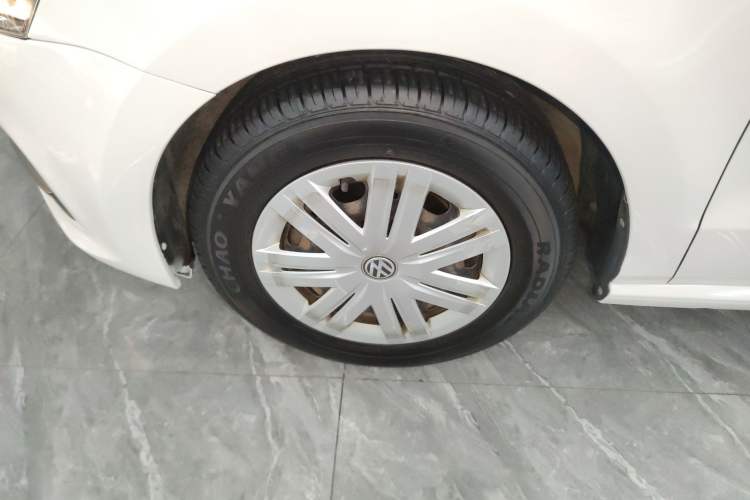Used Volkswagen Polo 2018 1.5L Manual Drive-Comfort Model Left Front Wheel Hub