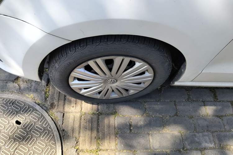 Used Volkswagen Polo 2018 1.5L Automatic Enjoyment Model Left Front Wheel Hub