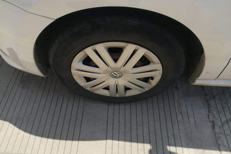 Used Volkswagen Polo 2018 1.5L Automatic Advanced Driving Model Left Front Wheel Hub