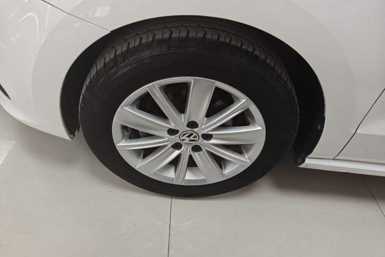 Used Volkswagen Polo 2018 1.5L Automatic Enjoyment Model Left Front Wheel Hub