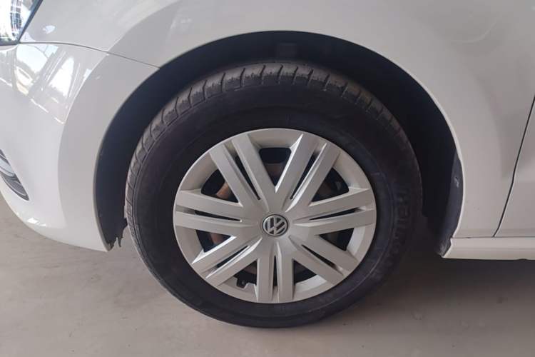 Used Volkswagen Polo 2018 1.5L Automatic Advanced Driving Model Left Front Wheel Hub
