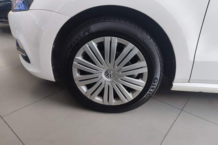Used Volkswagen Polo 2018 1.5L Automatic Enjoyment Model Left Front Wheel Hub