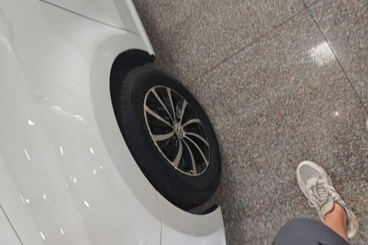 Used Volkswagen Polo 2018 1.5L Automatic Advanced Driving Model Left Front Wheel Hub