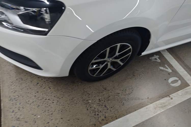Used Volkswagen Polo 2018 1.5L Automatic Advanced Driving Model Left Front Wheel Hub