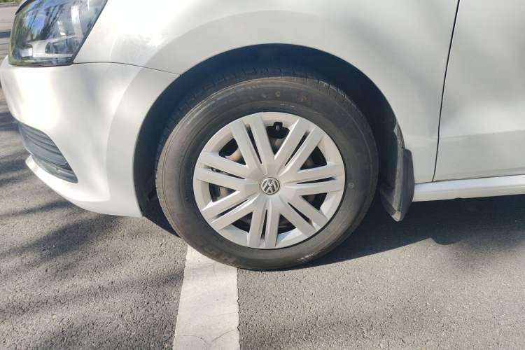 Used Volkswagen Polo 2018 1.5L Automatic Advanced Driving Model Left Front Wheel Hub